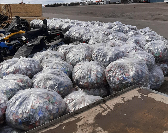 Cans for Shipment to Montreal.jpg (391 KB)