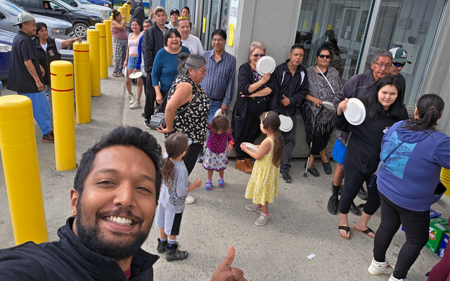 Cross Lake - BBQ 1.jpg (275 KB)