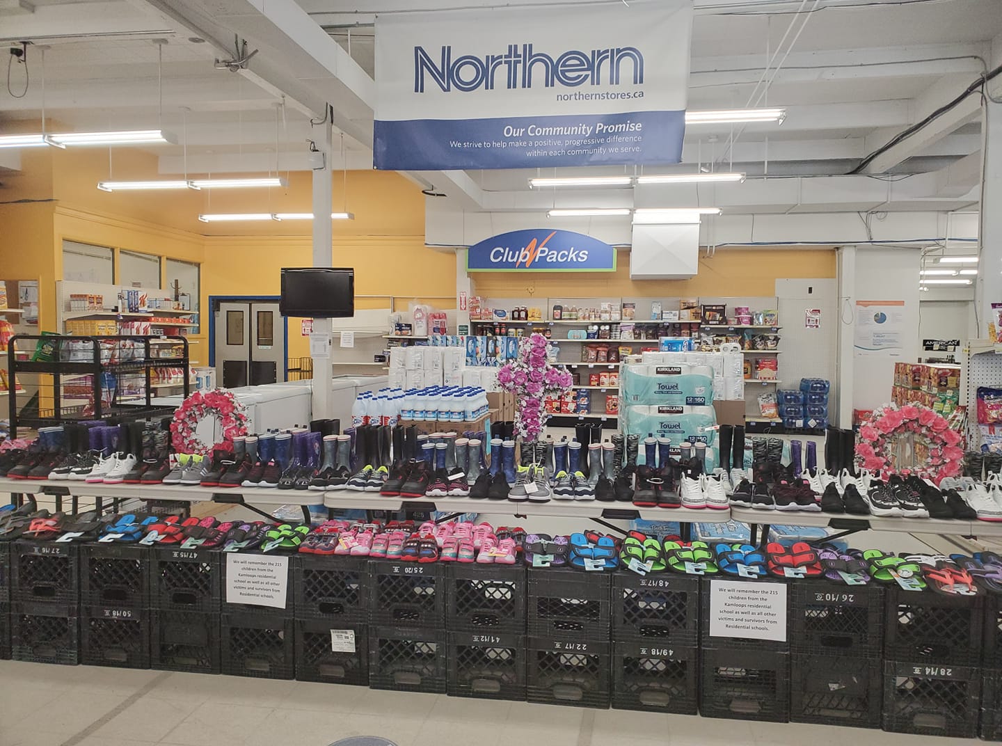 Kamloops 215 - Churchill Memorial Uncroppedjpg.jpg (246 KB)