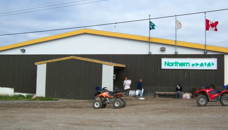 Kugluktuk dyk.jpg (244 KB)