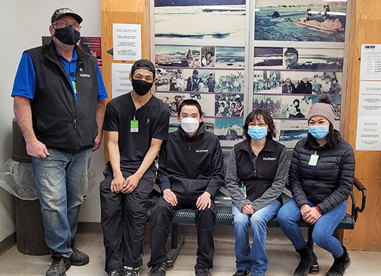 Qikiqtarjuaq-STeam.jpg (258 KB)