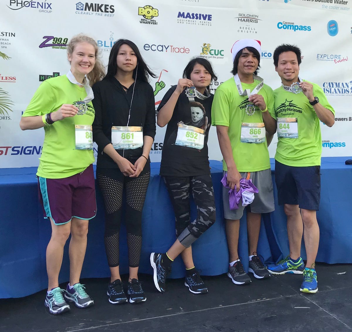 sarak mork + kids DM.jpg (980 KB)