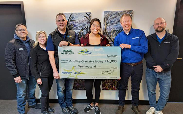 MakeWay Cheque Presentation.png (402 KB)